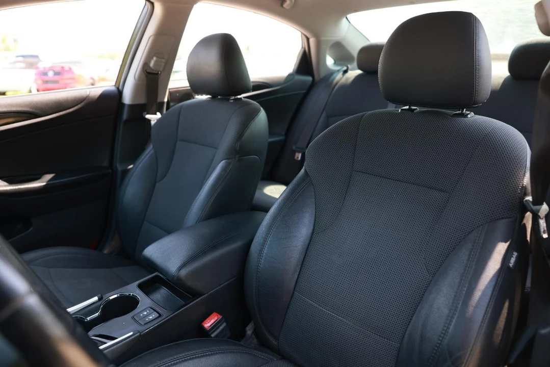 2014 Hyundai Sonata - Image 6 of 21