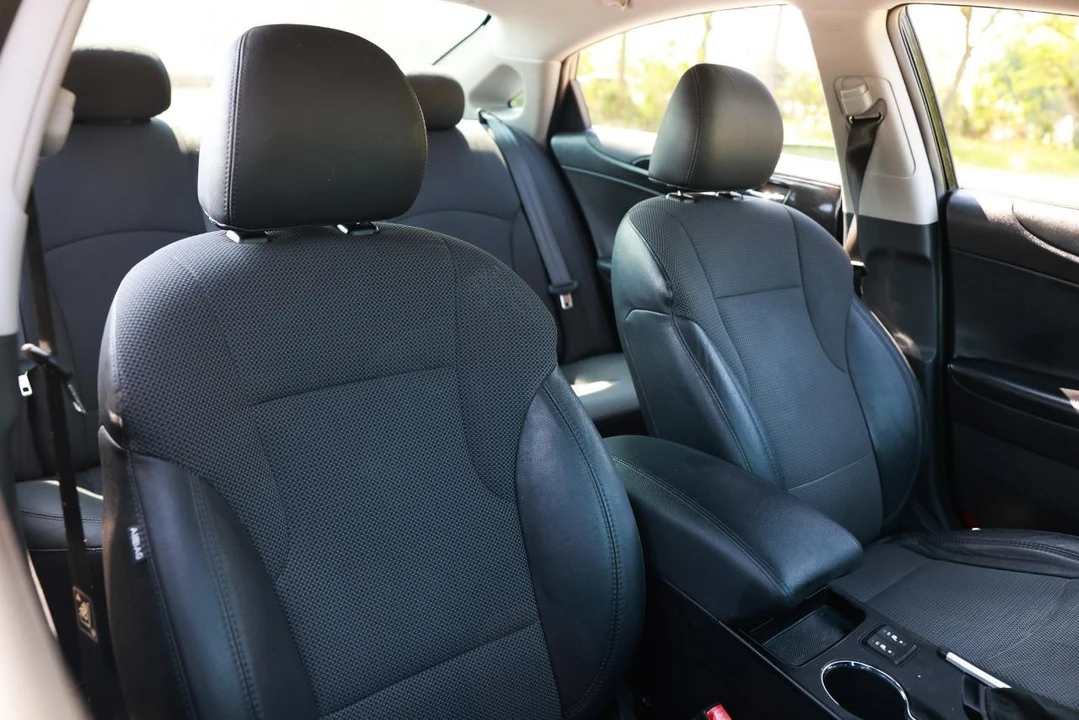 2014 Hyundai Sonata - Image 18 of 21