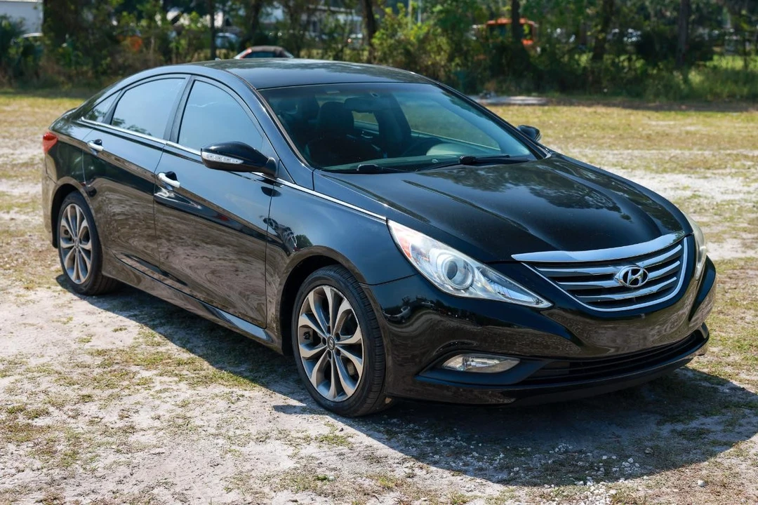 2014 Hyundai Sonata - Image 15 of 21