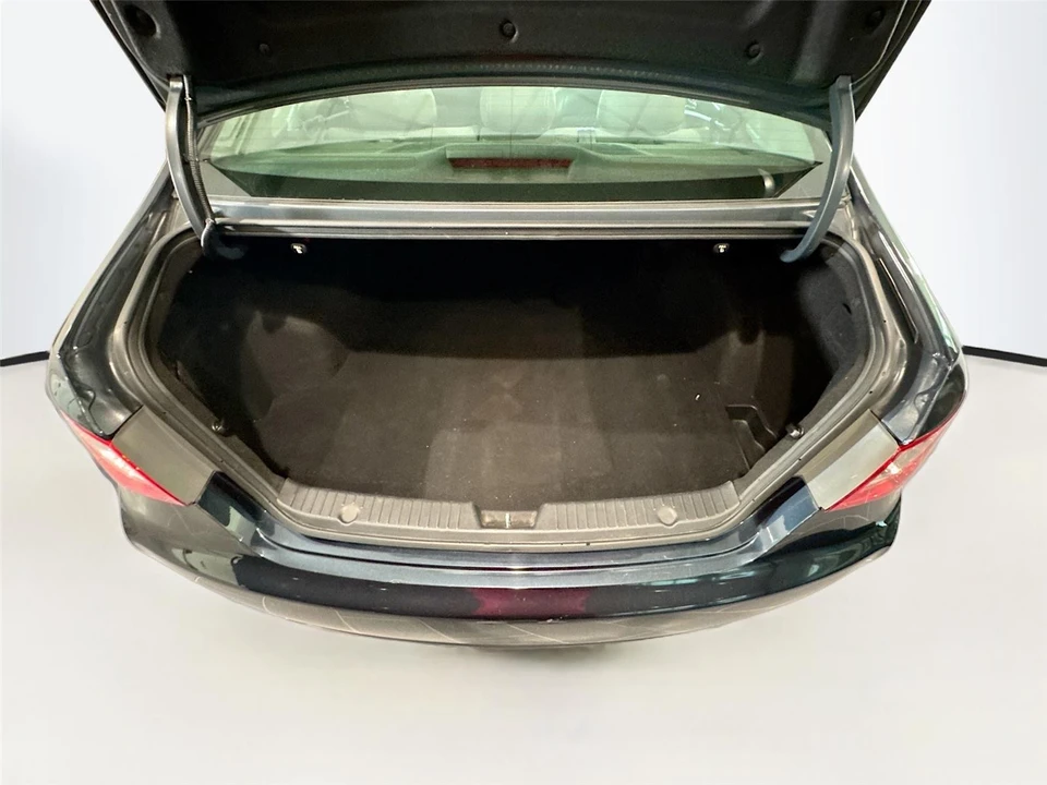 2014 Hyundai Sonata - Image 20 of 21
