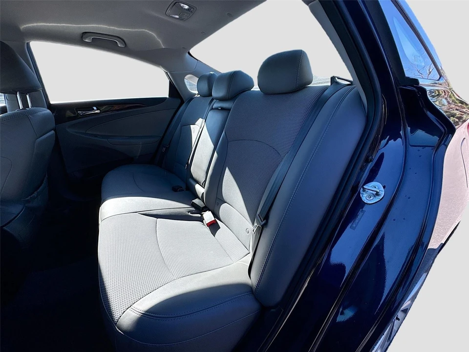 2014 Hyundai Sonata - Image 12 of 13