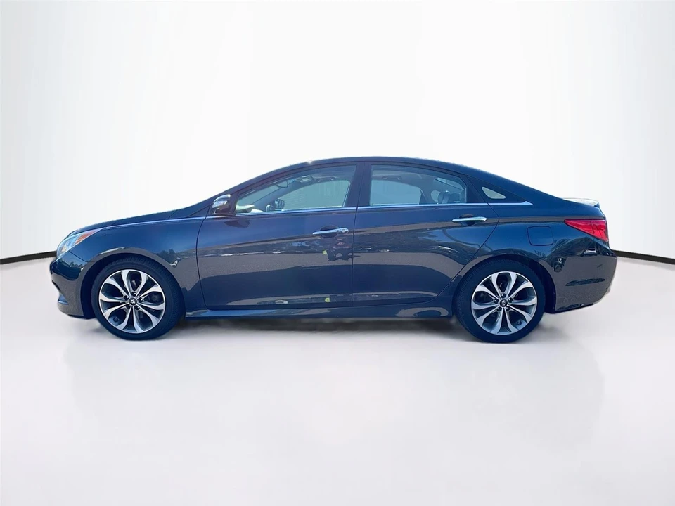 2014 Hyundai Sonata - Image 4 of 13