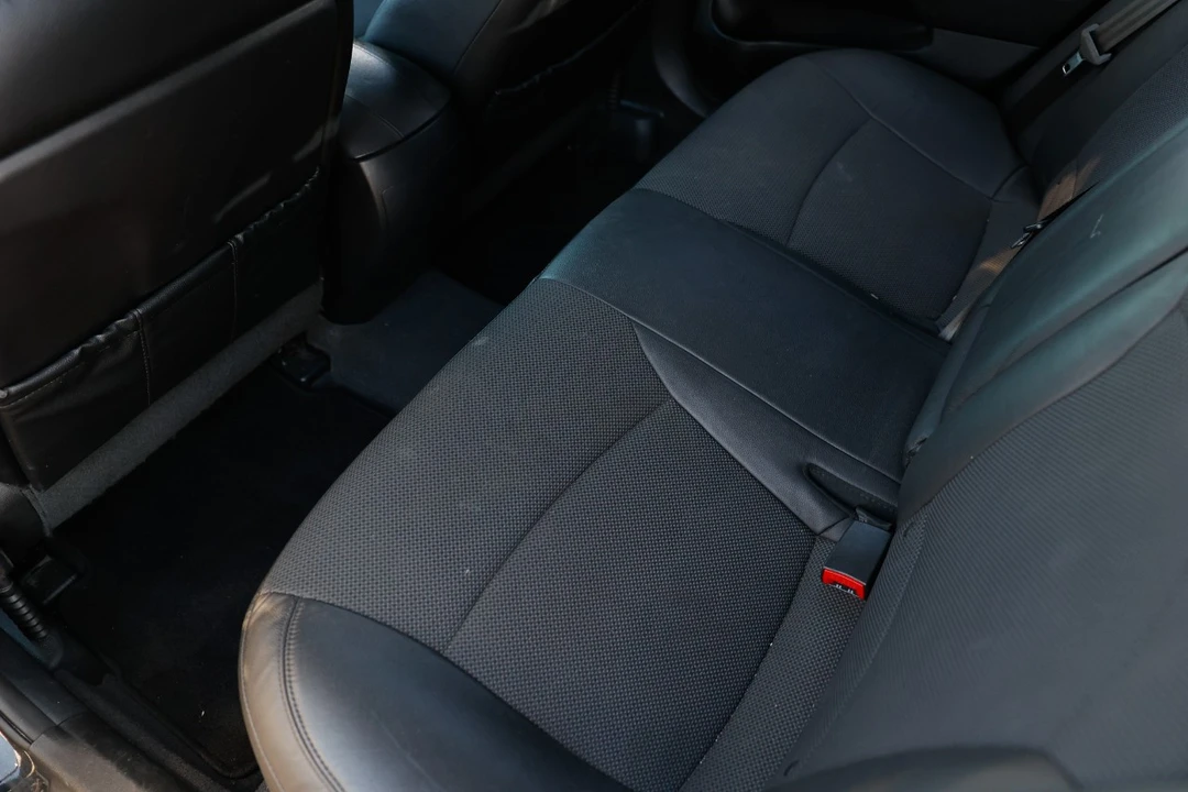 2014 Hyundai Sonata - Image 10 of 12