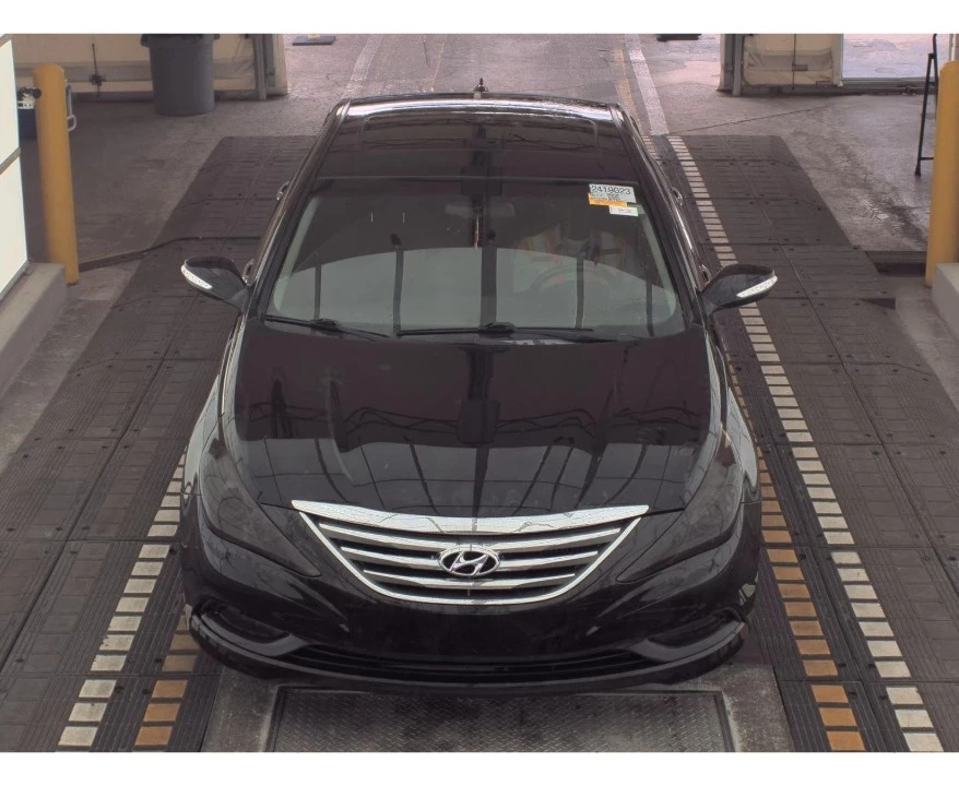 2014 Hyundai Sonata - Image 2 of 12
