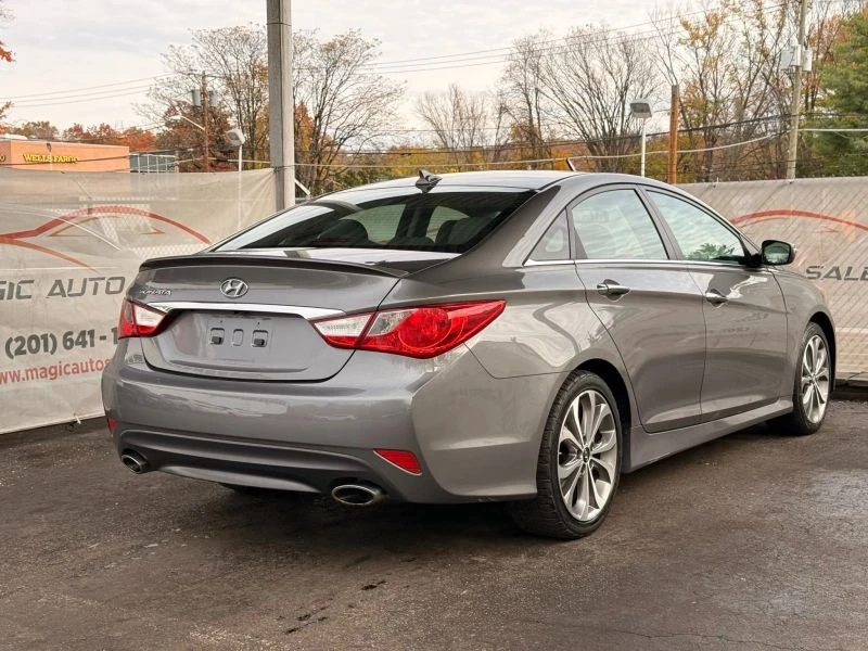 2014 Hyundai Sonata - Image 11 of 12