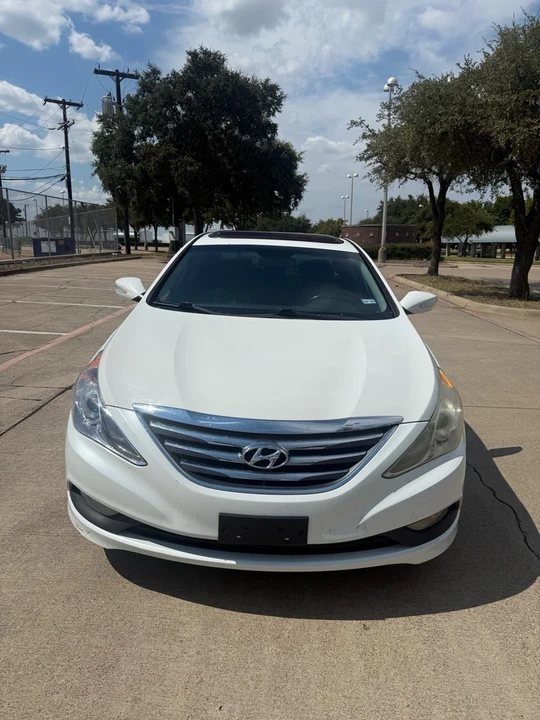 2014 Hyundai Sonata - Image 5 of 11