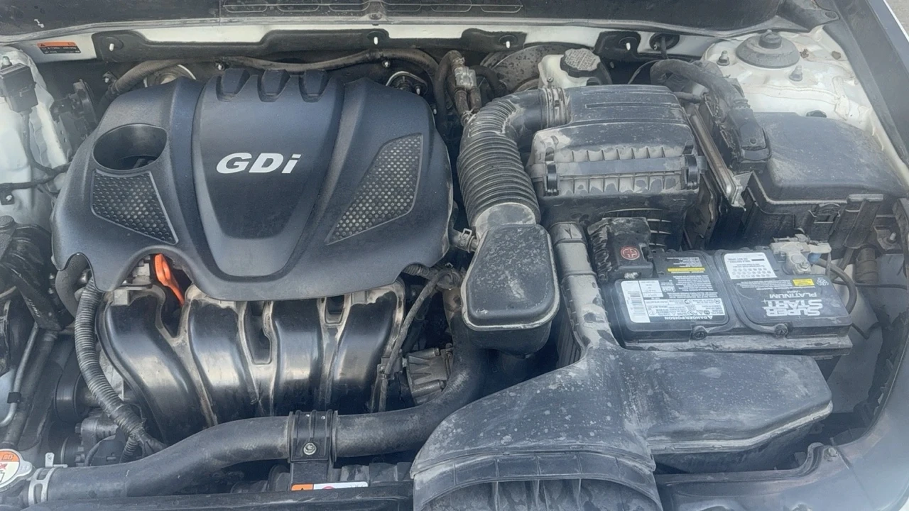2014 Hyundai Sonata - Image 10 of 11