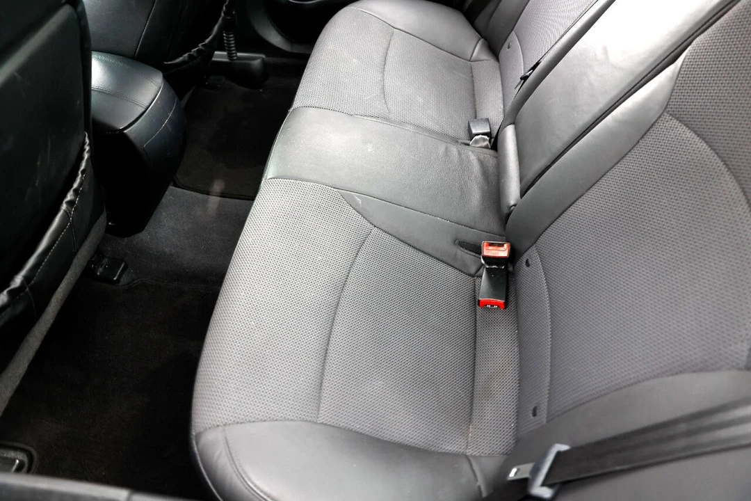 2014 Hyundai Sonata - Image 10 of 12