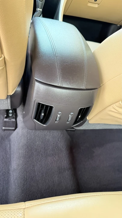 2014 Hyundai Sonata - Image 10 of 17