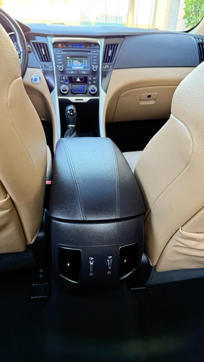 2014 Hyundai Sonata - Image 13 of 17