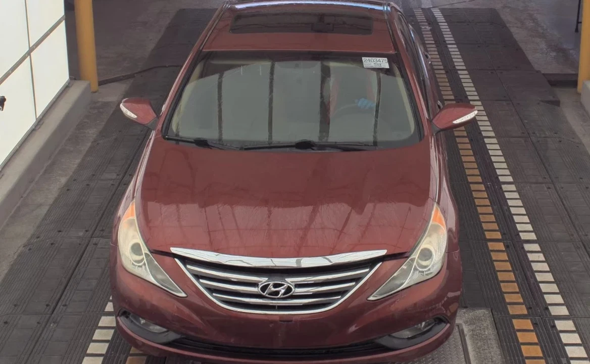 2014 Hyundai Sonata - Image 2 of 8