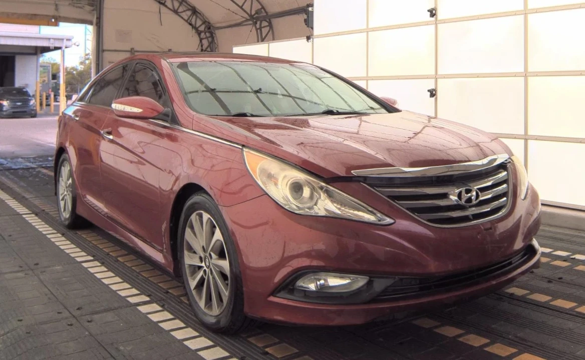 2014 Hyundai Sonata - Image 3 of 8