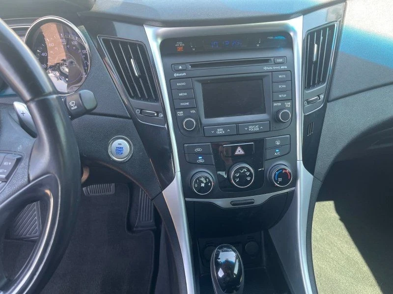 2014 Hyundai Sonata - Image 12 of 21