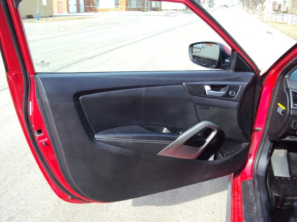 2014 Hyundai Veloster - Image 18 of 20