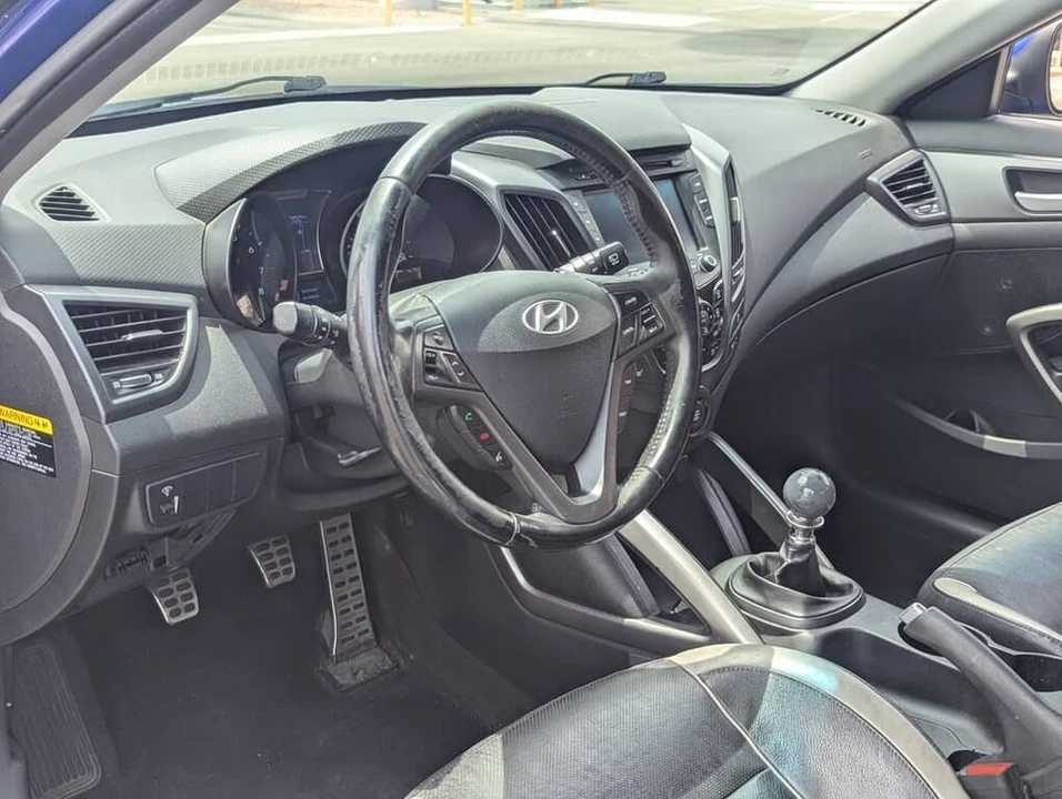 2014 Hyundai Veloster - Image 7 of 10