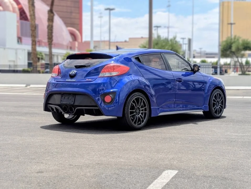 2014 Hyundai Veloster - Image 4 of 10