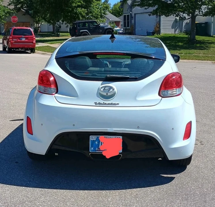 2014 Hyundai Veloster - Image 6 of 10