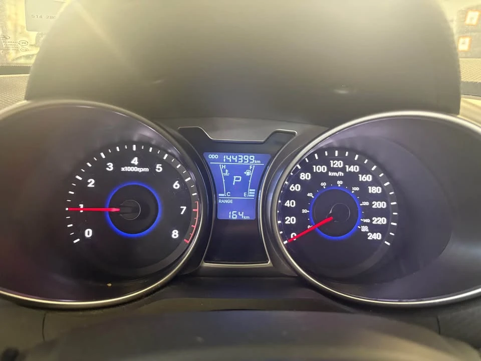 2014 Hyundai Veloster - Image 6 of 7