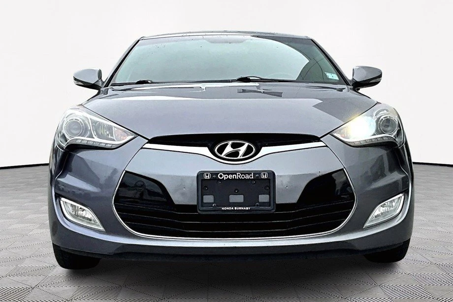2014 Hyundai Veloster - Image 2 of 13