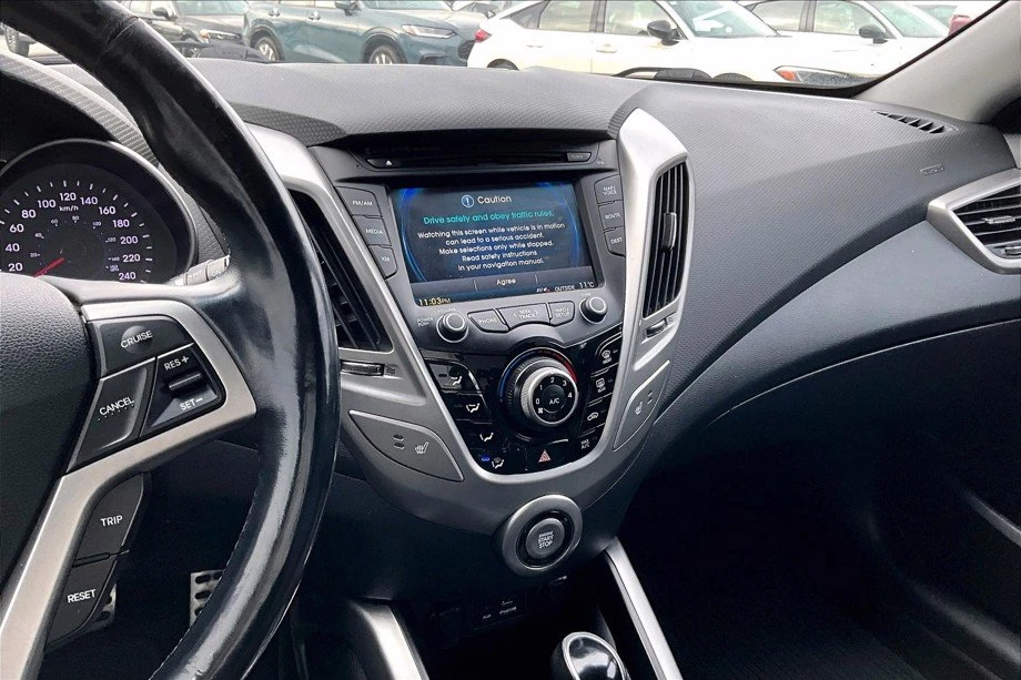 2014 Hyundai Veloster - Image 9 of 13