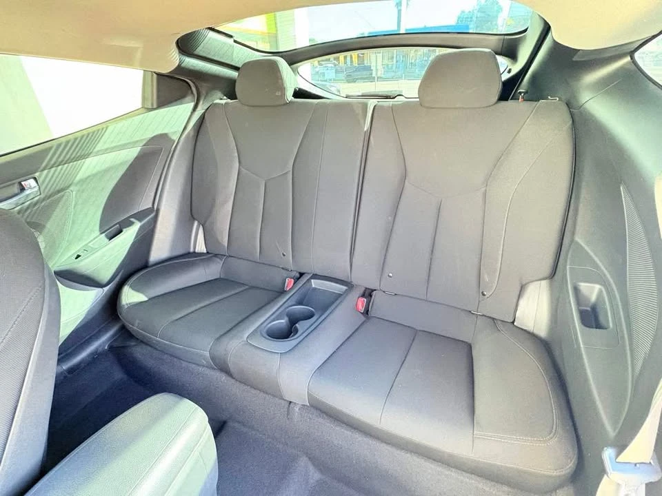 2014 Hyundai Veloster - Image 11 of 14