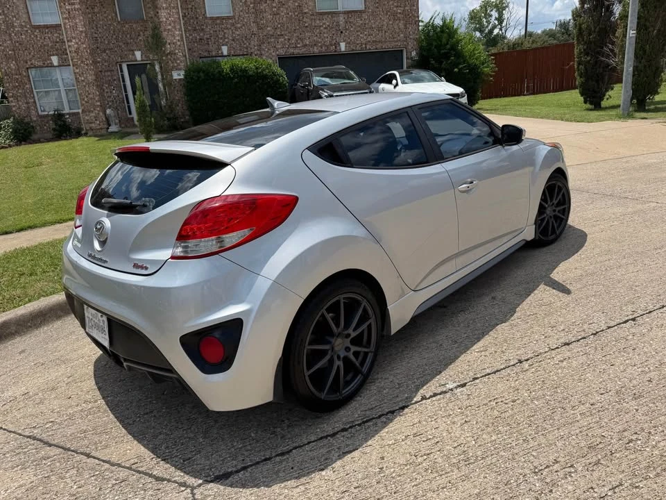 2014 Hyundai Veloster - Image 6 of 12