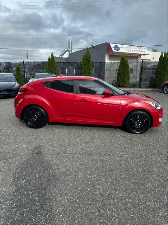 2014 Hyundai Veloster - Image 3 of 8