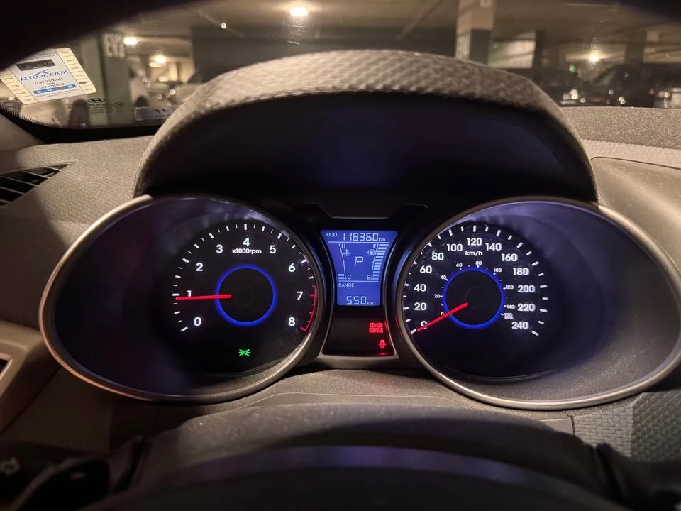2014 Hyundai Veloster - Image 12 of 15