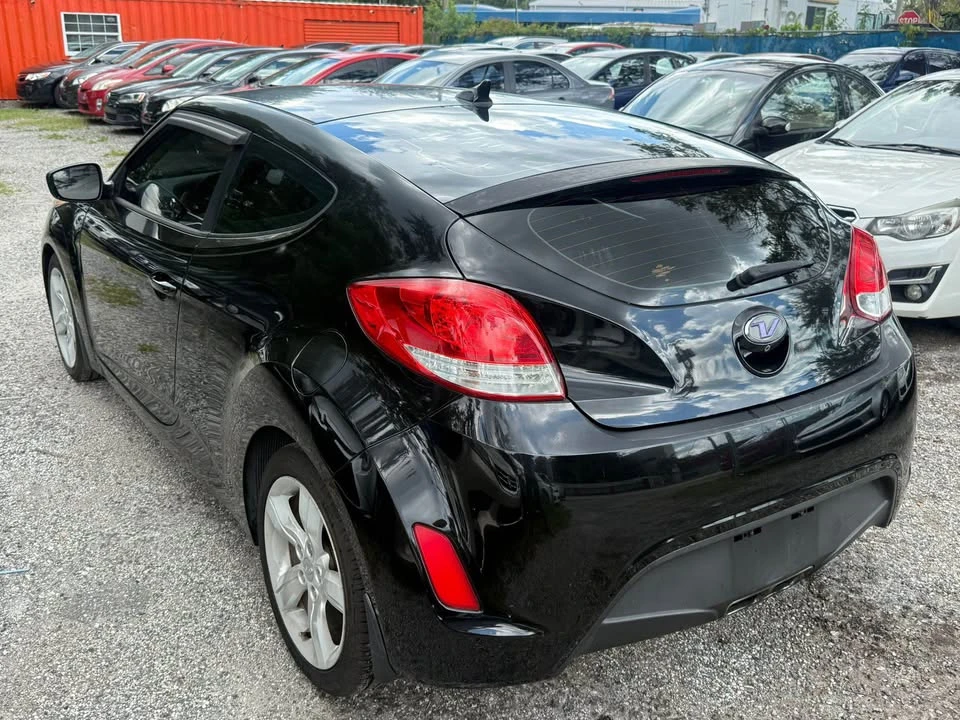 2014 Hyundai Veloster - Image 3 of 9