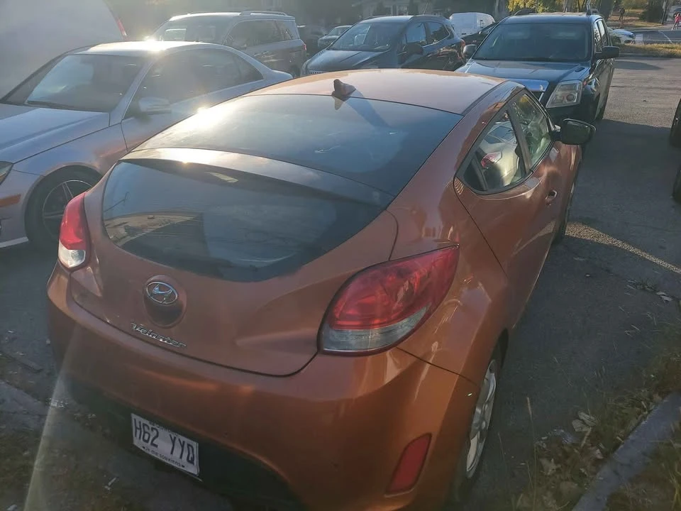2014 Hyundai Veloster - Image 4 of 19