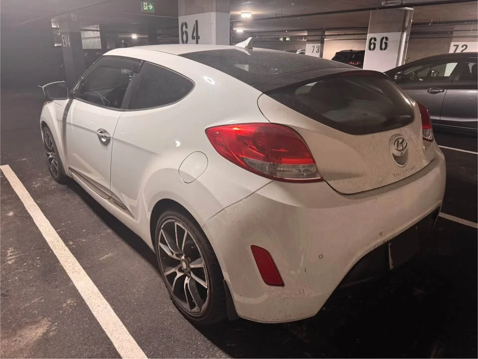 2014 Hyundai Veloster - Image 15 of 15