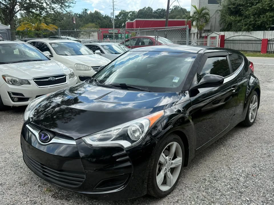 2014 Hyundai Veloster - Image 5 of 9