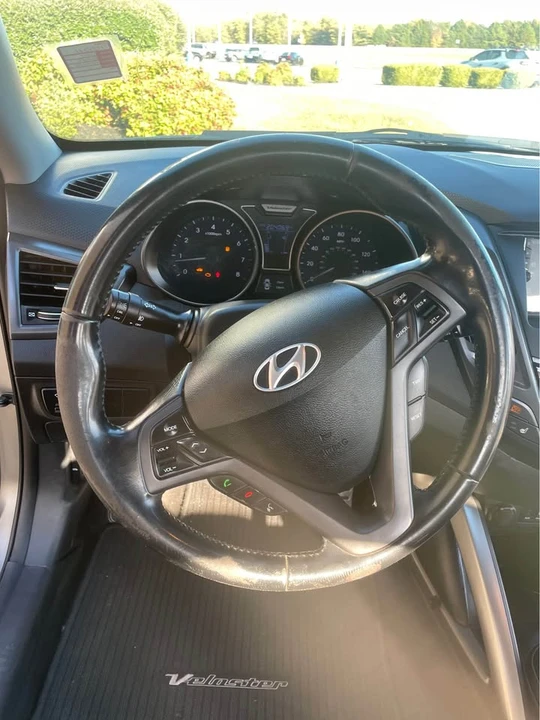 2014 Hyundai Veloster - Image 4 of 6