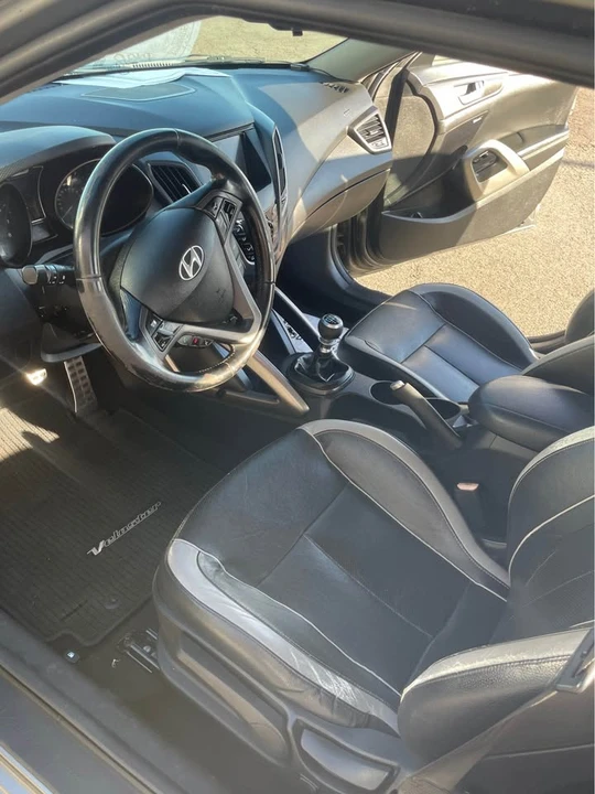 2014 Hyundai Veloster - Image 6 of 6