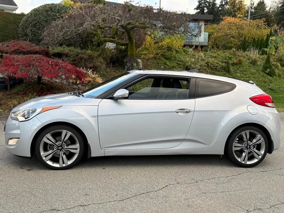 2014 Hyundai Veloster - Image 7 of 18