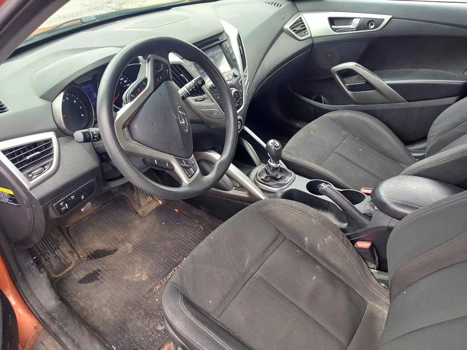2014 Hyundai Veloster - Image 13 of 19