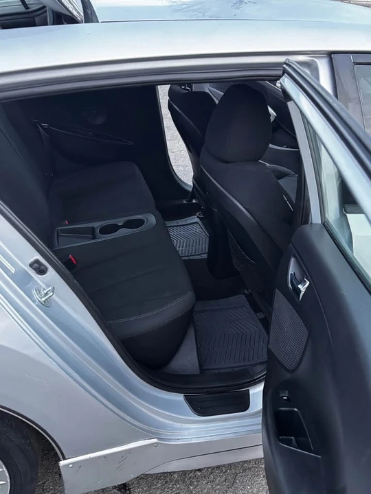 2014 Hyundai Veloster - Image 9 of 9