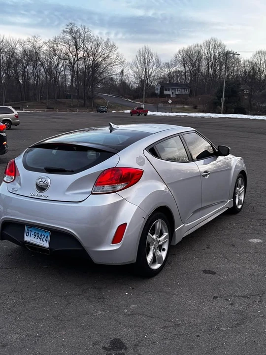 2014 Hyundai Veloster - Image 3 of 9
