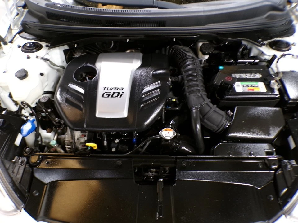 2014 Hyundai Veloster - Image 16 of 16