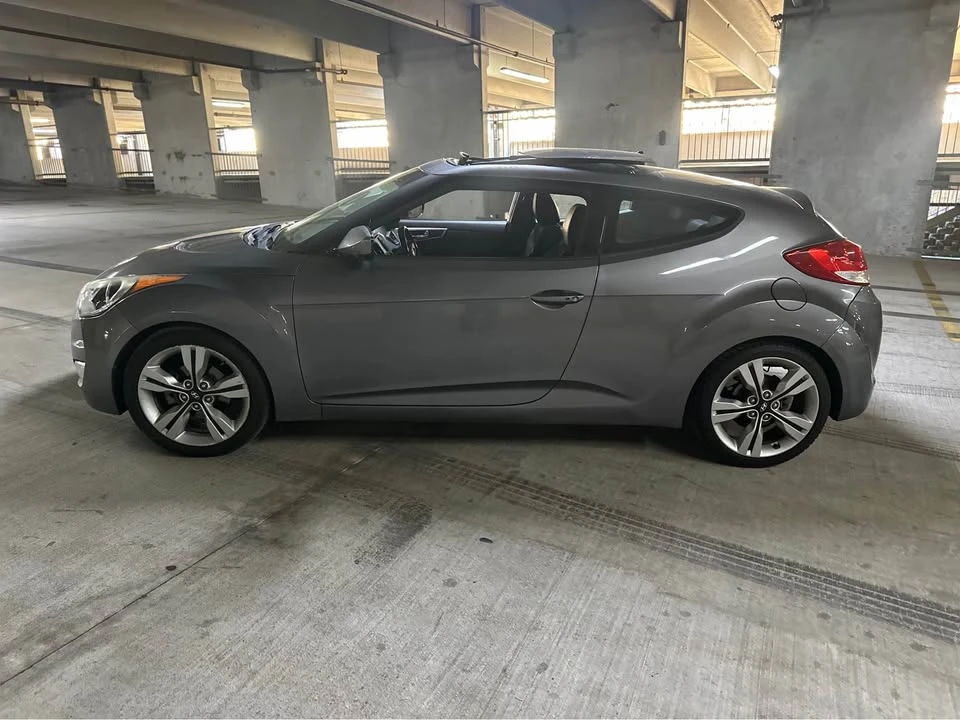 2014 Hyundai Veloster - Image 3 of 4