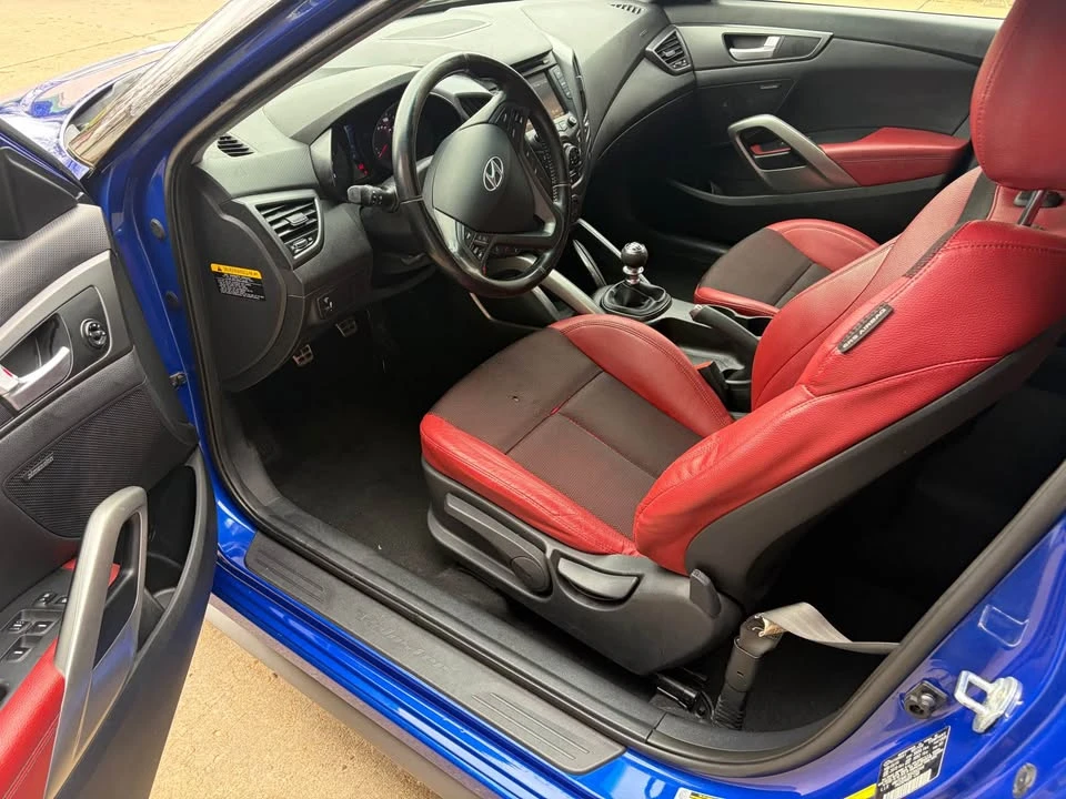 2014 Hyundai Veloster - Image 12 of 14