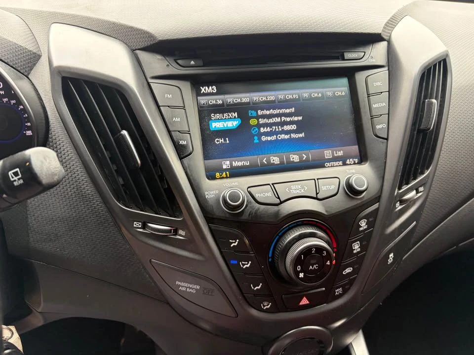 2014 Hyundai Veloster - Image 13 of 14