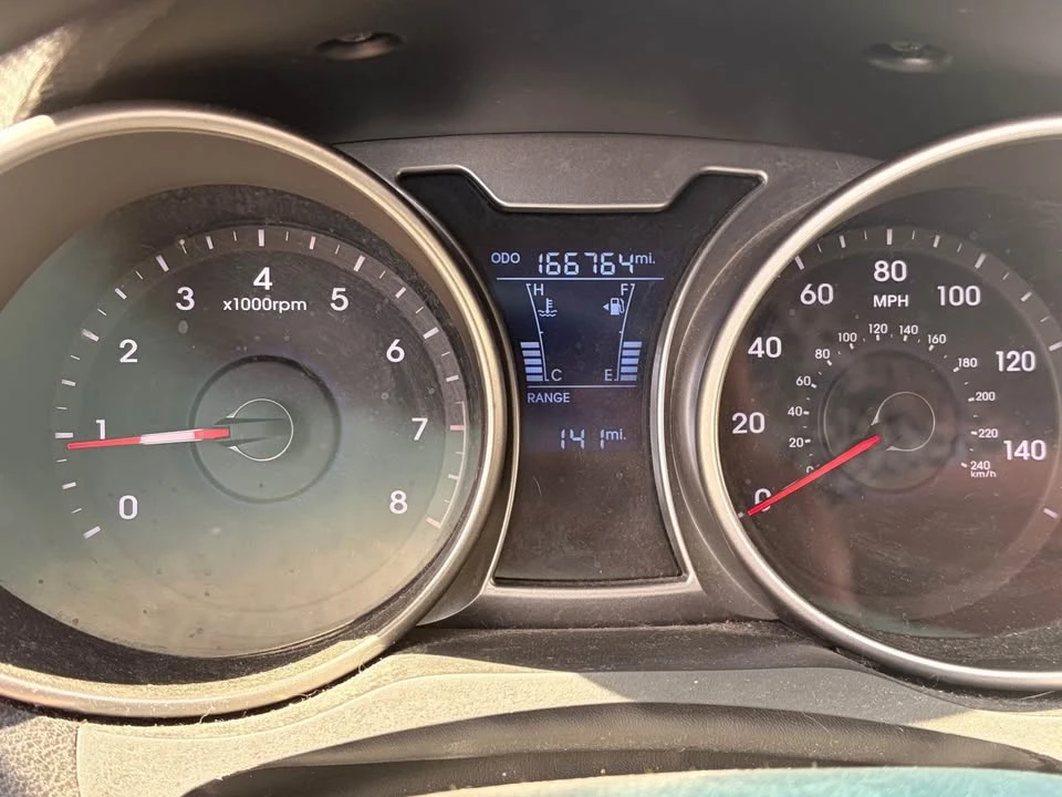 2014 Hyundai Veloster - Image 7 of 8
