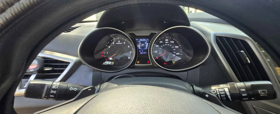2014 Hyundai Veloster - Image 7 of 20