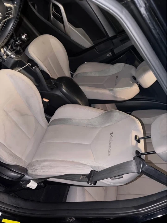2014 Hyundai Veloster - Image 6 of 8