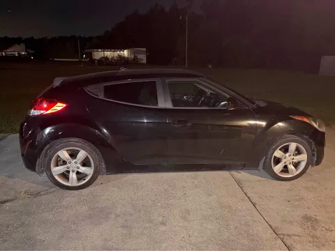2014 Hyundai Veloster 2.0 Coupe 3D