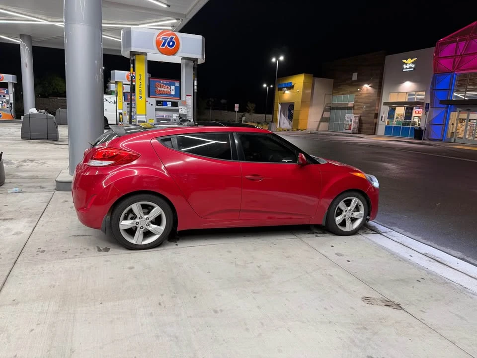 2014 Hyundai Veloster - Image 4 of 9