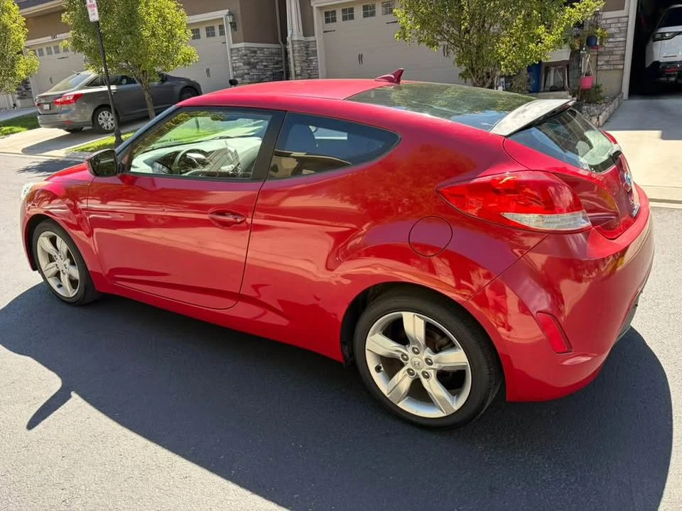2014 Hyundai Veloster - Image 16 of 20