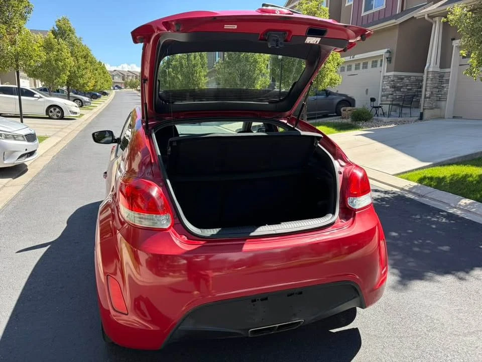 2014 Hyundai Veloster - Image 17 of 20