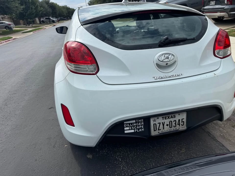 2014 Hyundai Veloster - Image 3 of 3
